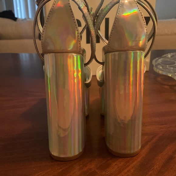 ‼️New Schutz Aryia Metallic Platform Sandals 170.00 - Picture 14 of 16